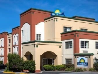 Days Inn By Wyndham Fremont Buitenkant foto